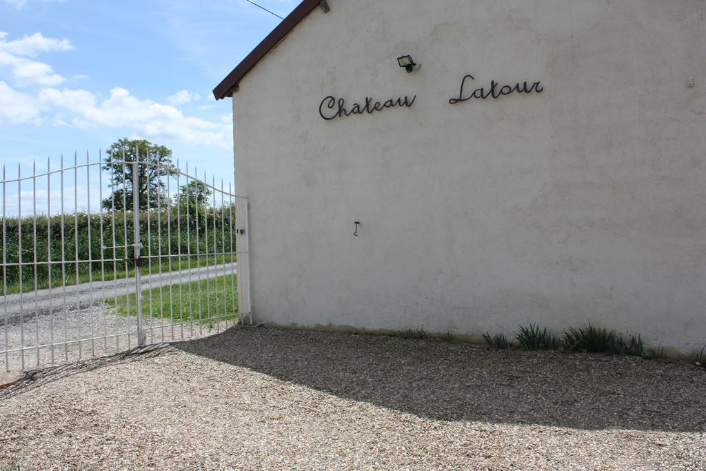 Chateau Latour Fours  외부 사진